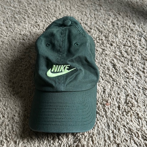 Dad cap Nike Cap - Picture 1 of 2